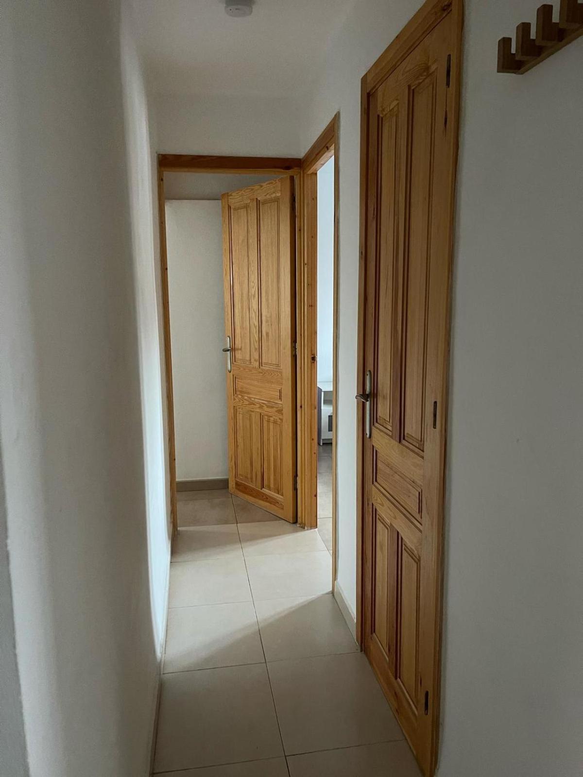 Castellon Apartment Basic كاستيون ذي لا بلاند المظهر الخارجي الصورة